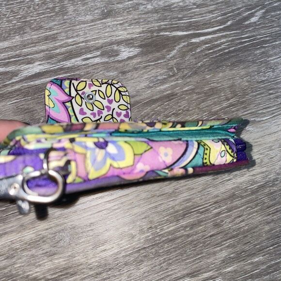 Authentic Vera Bradley All In One Wristlet Heather Retired - Picture 6 of 9